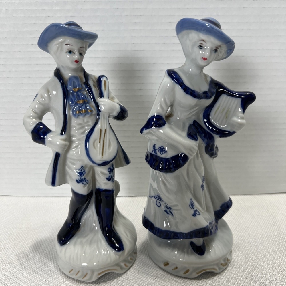 Vintage Blue and White French Porcelain Victorian Couple Figurines. 7.6" Tall